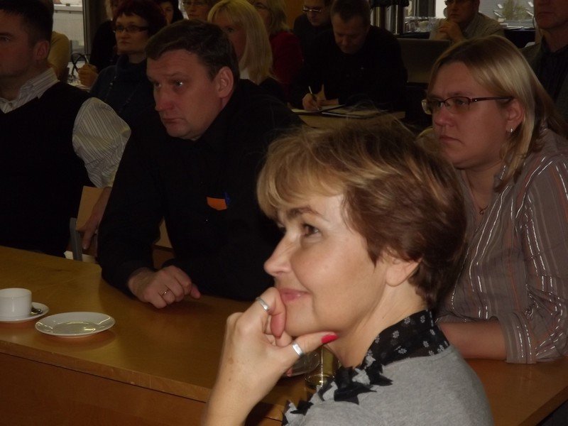 picture036.jpg